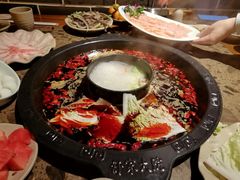 -舒家大院重庆老火锅(纪念塔店)