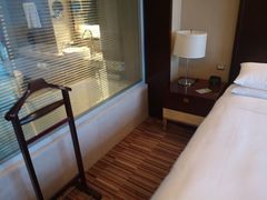 -上海龙之梦万丽酒店