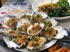 蒜蓉粉丝海蛎子-二胖啤酒屋