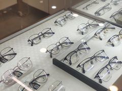 -明月眼镜(三坝店)