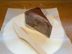 -星巴克臻选(莘庄仲盛店)