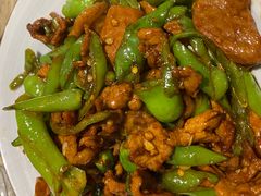 农家小炒肉-小四川菜馆(托乐嘉店)