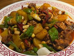 丝路经典大盘鸡-清真·双公羊·馕坑烤全羊(奥体店)