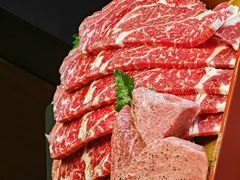 -铭牛烧肉·和牛海鲜自助(高新月牙湖店)