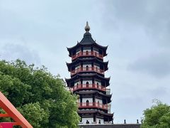 -绳金塔