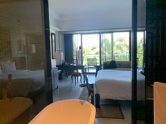 -三亚湾海居铂尔曼度假酒店