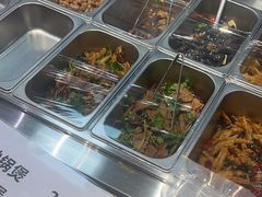 -牛吃草牛肉面(甬港南路店)