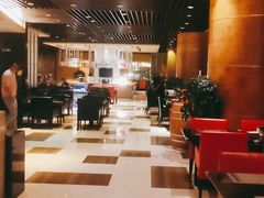 大堂-绿地万豪酒店-城市节奏餐厅