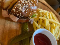 -羽深肉铺 Steak & Wine