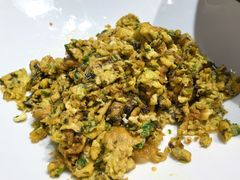 香椿炒鸡蛋-五味堂·江浙土菜(月河特色店)