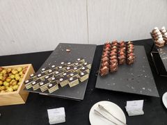 -南京长江之舟华邑酒店·鲜艳自助餐厅