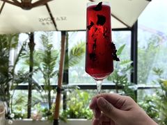 -肆季荟·SEASONS(江苏电视塔店)