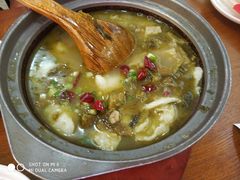 -周鱼小馆石锅酸菜鱼(活力汇店)