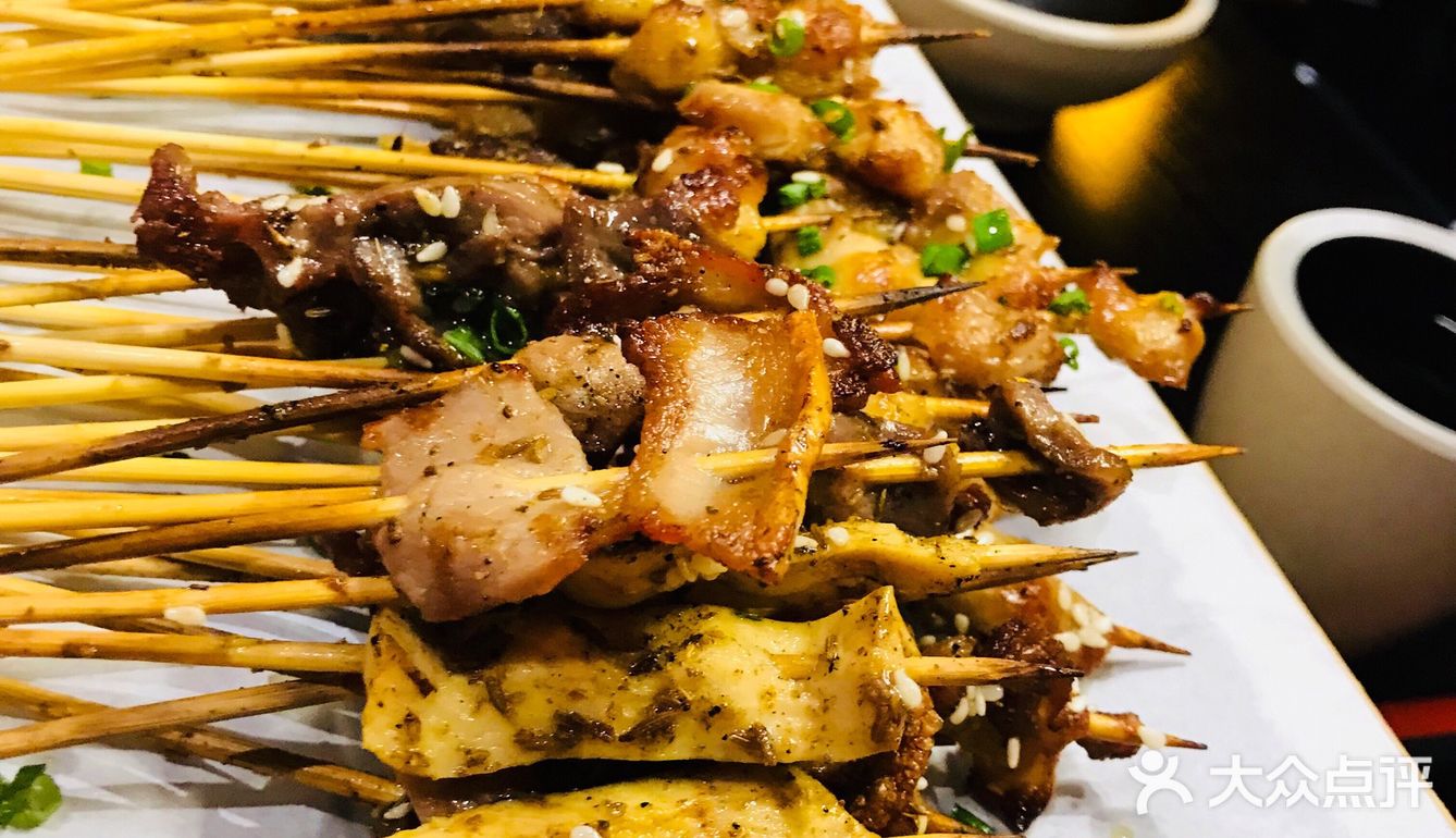 「客串烧烤酒馆」