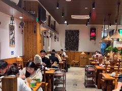 -滇香肴·云南菜蒸汽石锅鱼(云南北路店)