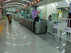 -铁西广场(地铁站)