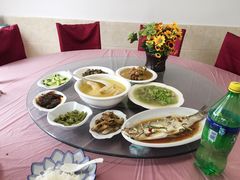 -丫丫蟹庄·苏式园林农家乐·阳澄湖大闸蟹(阳澄湖莲花岛店)