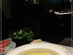 -领鲜天下·焗海鲜·花胶鸡(天目里店)