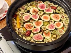 无花果脆皮鸡煲-吴秋芳鸡煲(江南西店)