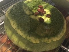 抹茶红豆-风车面包