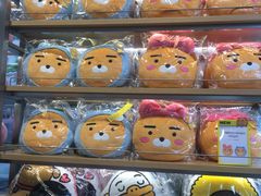 -KAKAO FRIENDS(弘大店)