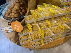 -昆明冠生园·蛋糕·面包(南强街店)