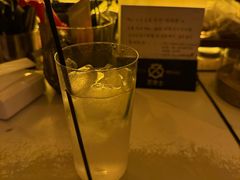 -Mx.cocktail bar