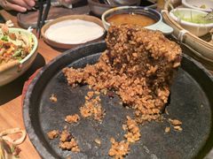 -包整·丝娃娃(一览甲秀楼风景店)