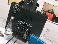 -CHANEL(恒隆广场店)