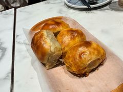 小龙虾烤包子-丝路有约·优雅新疆菜(万宴城店)
