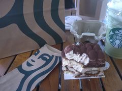 -星巴克(东莞常平富盈广场店)