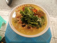 -文山荷鲜居(翠湖店)