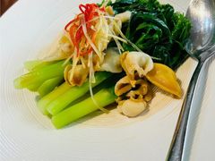 -黛遇·黛瓦宴花园餐厅