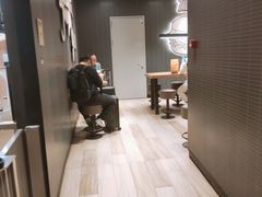 -肯德基(虹桥高铁店)