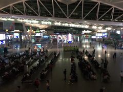 -星巴克(广州南站A18检票口楼上)