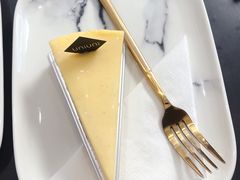 -UNI UNI(环亚凯瑟琳店)