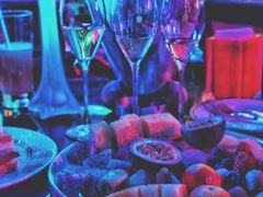 -大连君悦酒店 · VIVA(星海广场店)