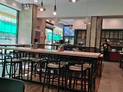 大堂-康师傅私房牛肉面(马泉营奥莱店)