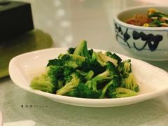 清炒西兰花-西安饭庄·非遗陕菜(钟楼店)