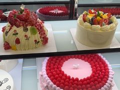 -花花卷卷·鲜食蛋糕(泉屋店)