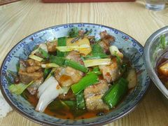 -雷祖芳老妈蹄花店