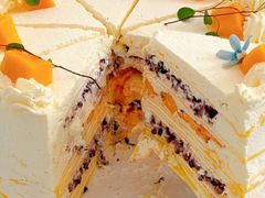 芒果血糯米椰香千层蛋糕-艾加柒克蛋糕茶歇甜品台(春熙路店)