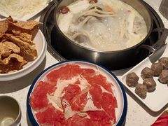 -三人行骨头王火锅(长寿店)