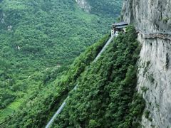 -鹿院坪生态旅游景区