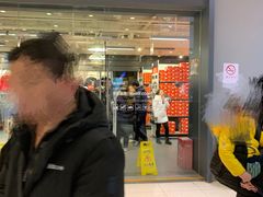 -大宁国际商业广场-地下停车库