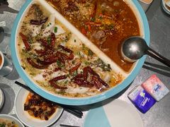-姚姚酸菜鱼·金戈戈香港豉油鸡(喜荟城联名店)
