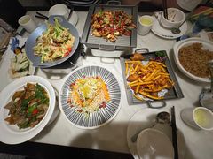 -小菜园新徽菜(镇江丹阳吾悦店)