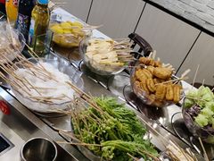 -百品聚旋转火锅(万德庄店)