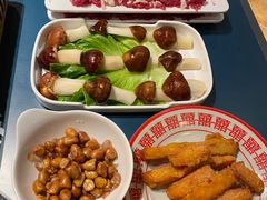 -邹开喜·小海鲜醉鸡煲·潮汕鲜切牛肉店(襄阳北路店)
