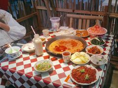 -赵美丽重庆火锅(西安直营总店)